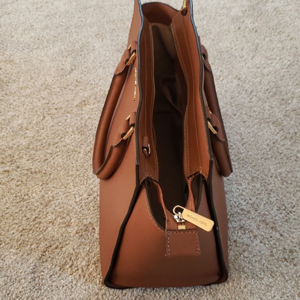 Michael Kors Satchel Bag - Picture 3 of 8
